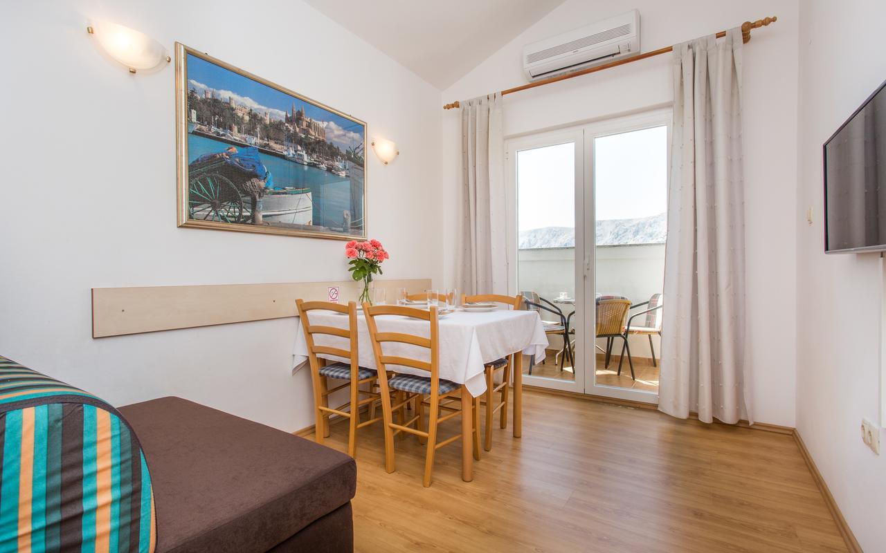 Apartments Lucija 2 Baška Екстериор снимка